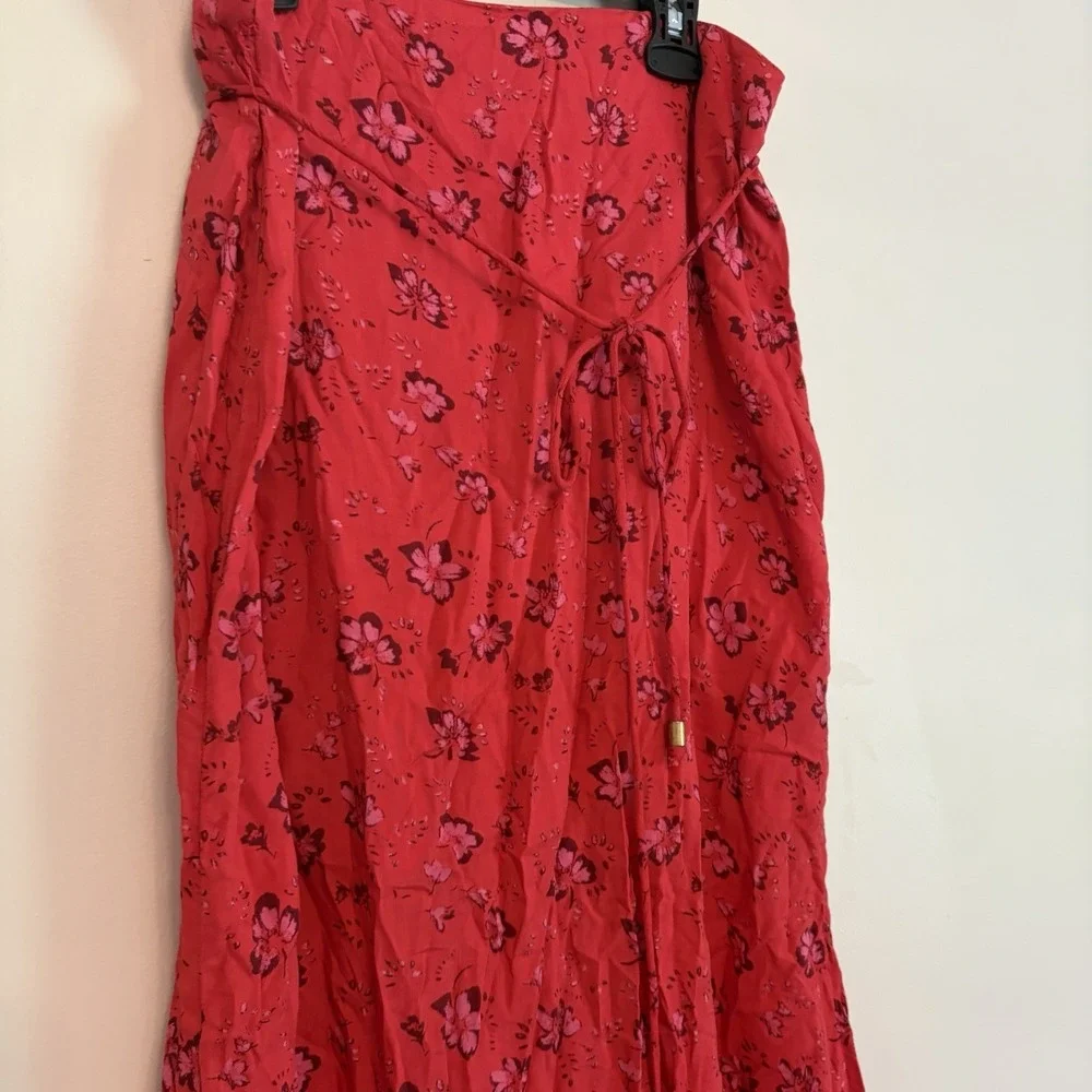 Free People Bijou Midi Red Floral Skirt Sz 6 Resort Feminine Zipper High‎ Slit